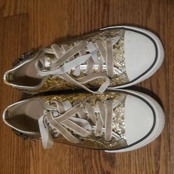 Aldo Glitter Sneakers - Picture 1 of 13